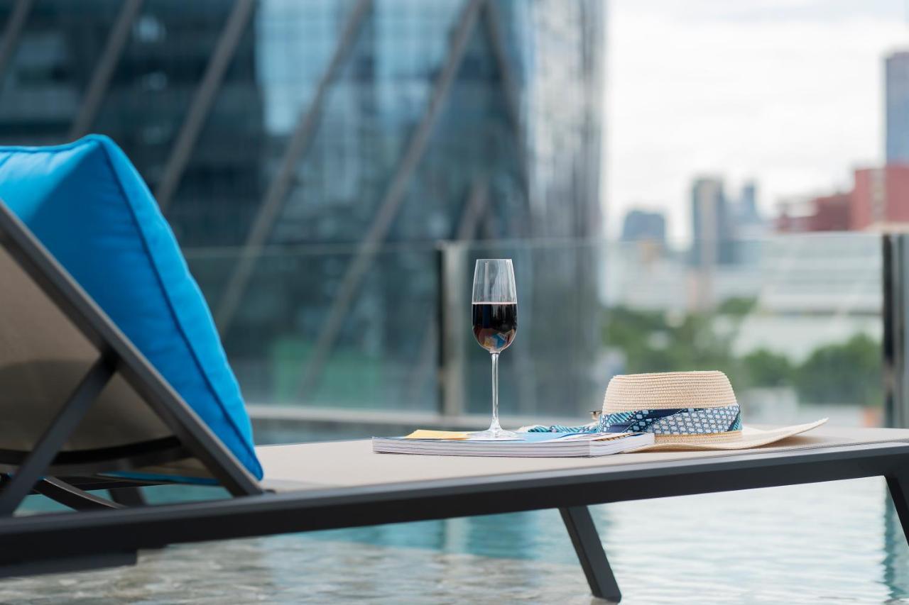 Seekers Finders Rama IV Hotel Surestay Collection By BW Bangkok Exterior photo