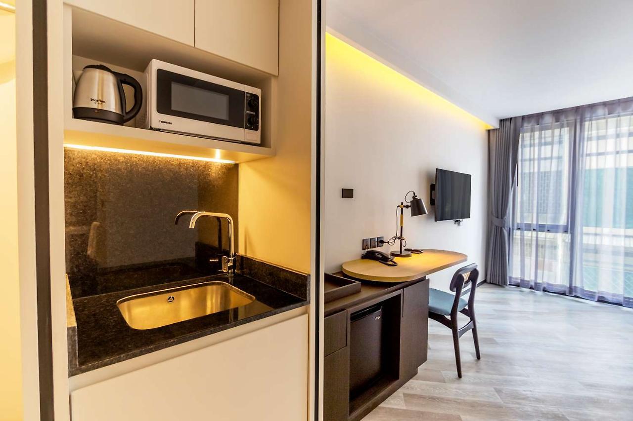Seekers Finders Rama IV Hotel Surestay Collection By BW Bangkok Exterior photo