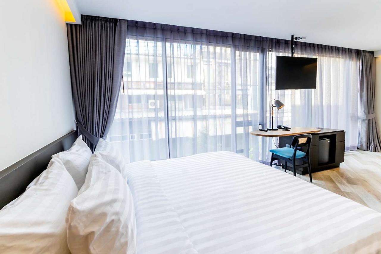 Seekers Finders Rama IV Hotel Surestay Collection By BW Bangkok Exterior photo